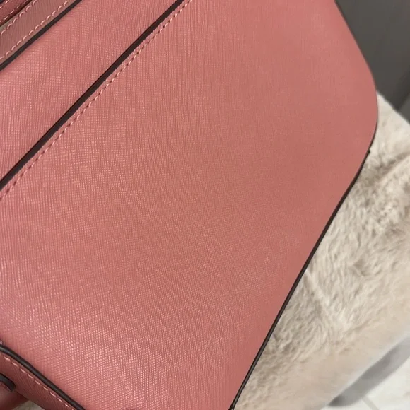 Michael Kors Jet Set Large Saffiano Leather Crossbody Bag - Picture 7 of 16